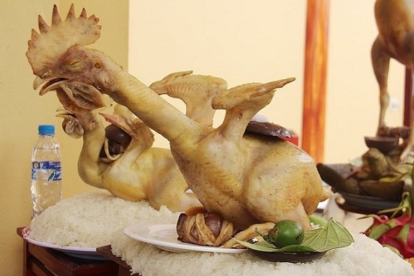 Cách tréo gà cúng đẹp mắt bày mâm cỗ ngày lễ, Tết-4