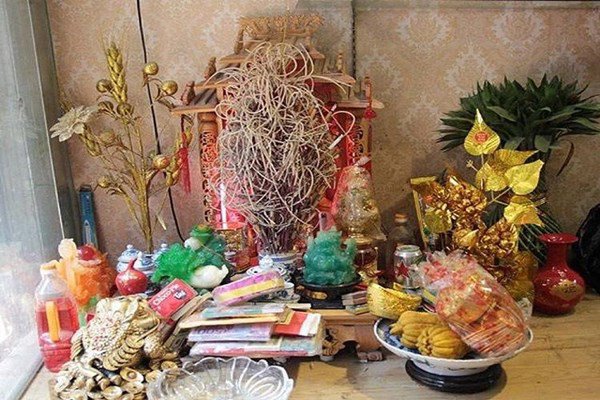 Cách đặt ông cóc ở bàn thần tài, hướng dẫn thờ cúng-3
