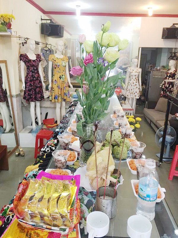 Cúng Tổ Nghề May Cuối Năm: Lễ Vật, Văn Khấn-3 Cúng Tổ Nghề May Cuối Năm: Lễ Vật, Văn Khấn-3