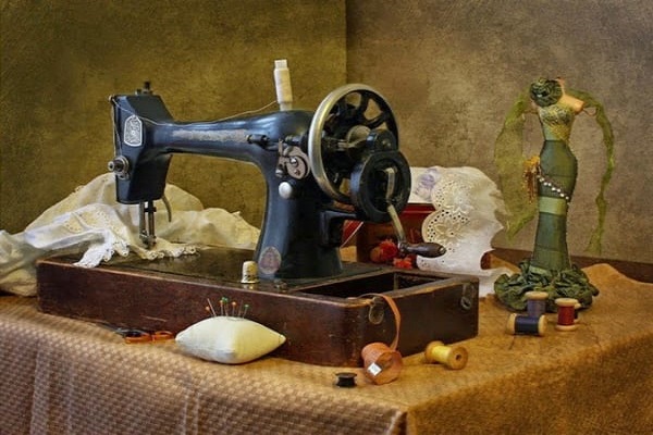 Cúng Tổ Nghề May Cuối Năm: Lễ Vật, Văn Khấn-1 Cúng Tổ Nghề May Cuối Năm: Lễ Vật, Văn Khấn-1