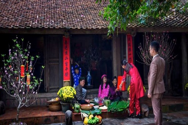 Xem tuổi xông nhà năm 2023 tuổi Mậu Tuất 1958-2