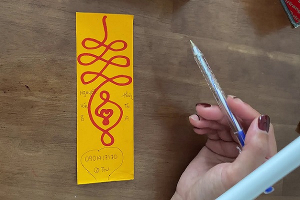 Bùa yêu lỗ ban là gì?