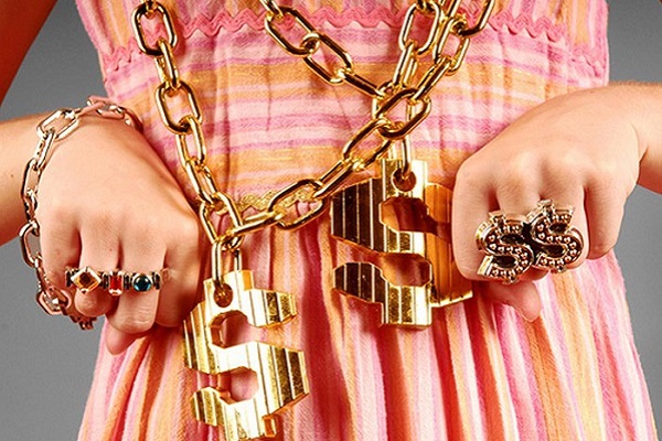 Người Mệnh Mộc Có Nên Đeo Vàng Không?-2 Người Mệnh Mộc Có Nên Đeo Vàng Không?-2